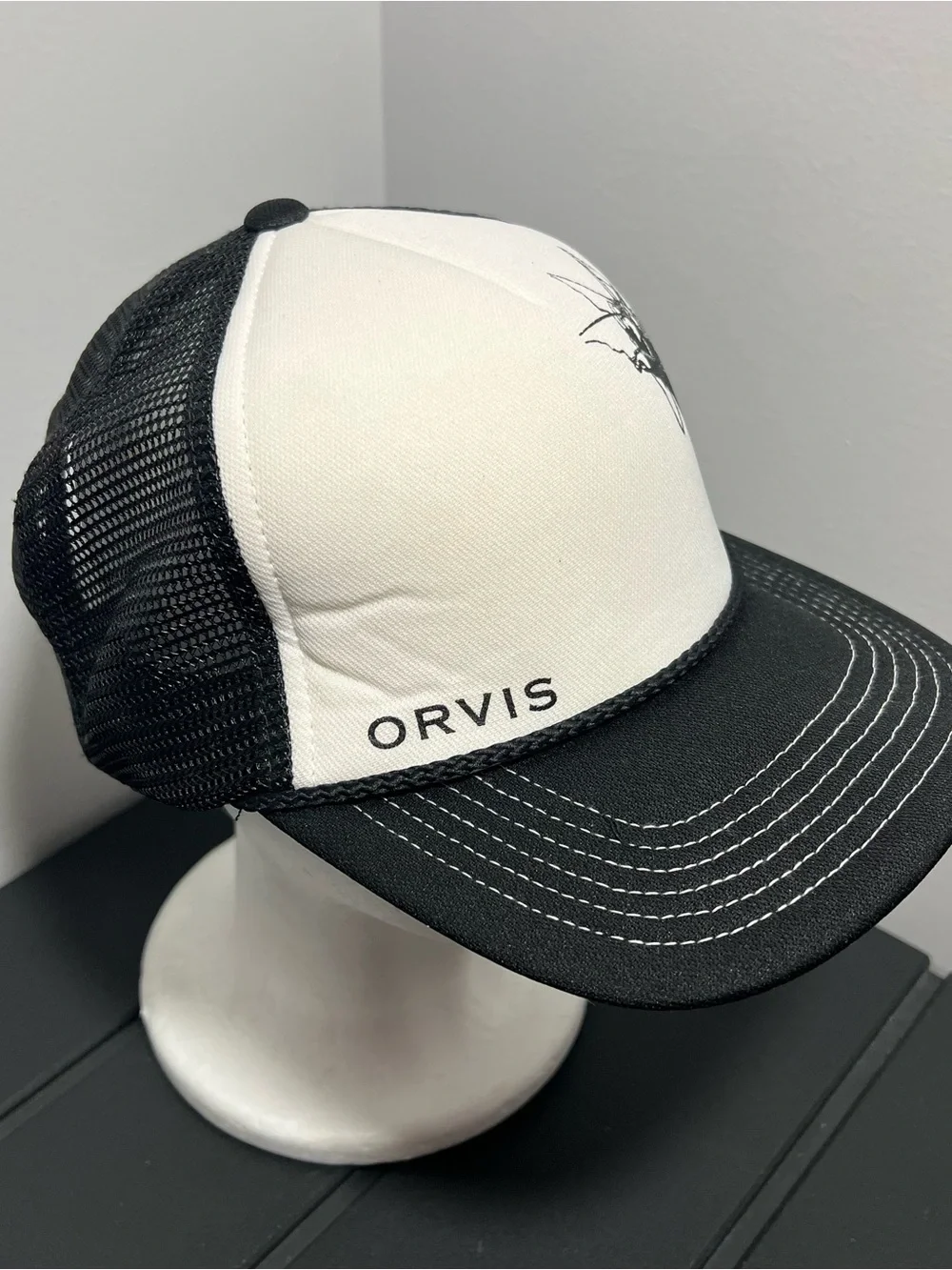 Orvis Water Bug Fishing White Black Mesh Snapback Trucker Hat Adult OSFA